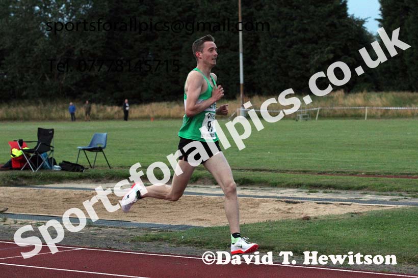3000 metres, 2021 North East Grand Prix 6, Monkton, Wednesday, August 4th. Photo: David T. Hewitson/Sports for All Pics